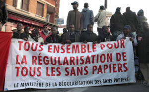 Diafara Boubacar Sakho sur les difficultés des migrants à obtenir des papiers:«Nous sommes complices car nous acceptons de payer des pots de vins»