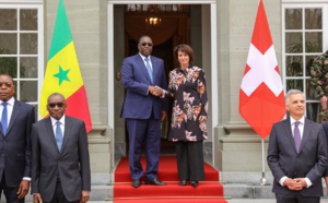 Macky SALL reçu par la Présidente de la Confédération suisse Doris Leuthard pour des honneurs militaires