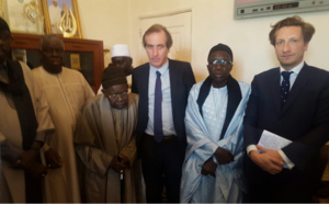 L'Ambassadeur de la France au Sénégal a présenté ses condoléances au Khalife Général des Tidianes, Abdoul Aziz Sy Al Amine (Images)