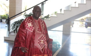 Le député du peuple Me El hadji Diouf trés élégant dans une tenue traditionnelle