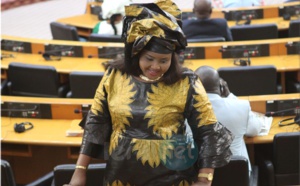 Photos- La député Fatou Diouf de Yarakh en quelques clichés à l'assemblée nationale