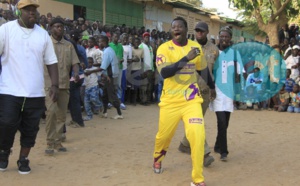 Boy Niang:« Balla Gaye 2 a manqué de respect à mon père, je vais le corriger, qu’il la ferme... »