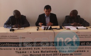 Suivez la conférence diplomatique de l'ED/JPEG et du CERIS "relation Chine-Afrique" animée par S.E.M Zhang Xun, Ambassadeeur de la république populaire de Chine