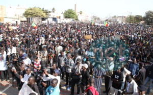 Photos: Revivez  en images la manifestation de Y en marre de ce vendredi à la place de l'Obélisque