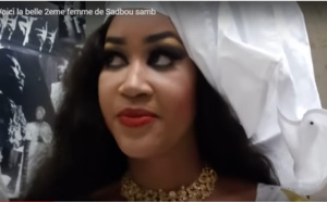 C’est la Niarel du chanteur religieux Saad Bou Samb... n'est pas Xaaritou djeukereum qui veut !!! Regardez.