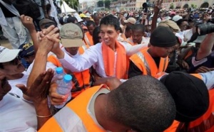 Madagascar : tout changement de pouvoir anticonstitutionnel sera condamné