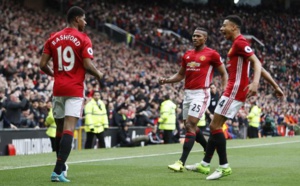 Vidéo-Premier League: Manchester United mate le leader Chelsea (2-0)