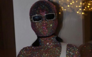 La tenue très étrange de Rihanna à Coachella