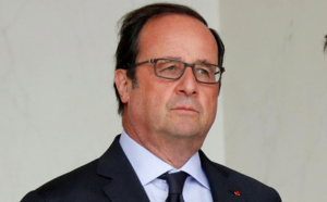 Tirs sur les Champs-Elysées: François Hollande a convoqué un Conseil de défense vendredi matin