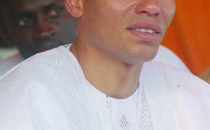 Karim Wade plonge à Dakar et marche à Podor