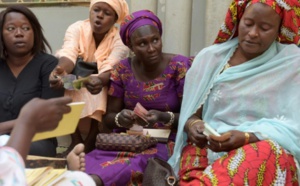 La tontine, ou le micro-crédit au féminin, fait recette au Sénégal
