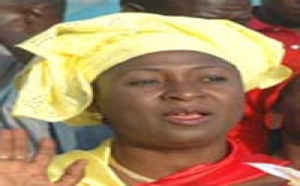 IMPLICATION DE ME WADE ET DEBACLE ELECTORALE DE LA COALITION SOPI 2009:La député Ndèye Fatou Touré invite le chef de l’État à tirer sa révérence et à dissoudre l’Assemblée nationale
