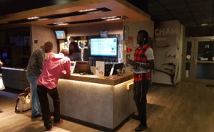 Jour J- Baba Maal au Zenith de Paris, l'arrivée des musiciens et du staff