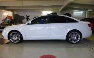  URGENT-Alerte identification: une Audi A6 heurte 3 personnes et prend la fuite sur la route de l'aéroport 