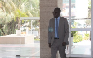 Voici le ministre Secrétaire d’Etat à la Communication, Yakham Mbaye à son arrivée à l'Assemblée nationale