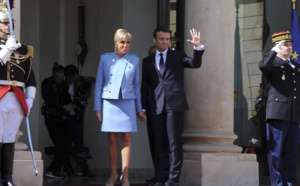 France: pourquoi Emmanuel et Brigitte Macron ont tardé à s'installer à l'Elysée