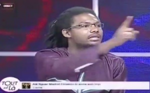 Vidéo – Pape Sidy Fall ridiculise l’invité de Tounkara qui a eu la honte de sa vie…Regardez !