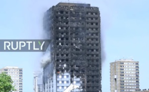 Londres: plusieurs morts dans le gigantesque incendie d'un immeuble