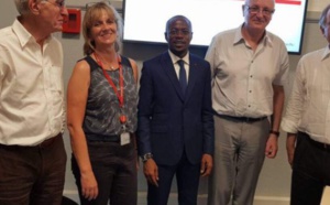 Abdou Mbow sort de sa soutenance à Sciences Po de Paris avec une mention "Très Bien" (photos)
