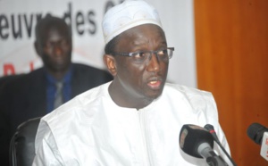 Korité 2017 à la mosquée omarienne: Amadou Ba présente ses condoléances à la famille de feu Habib Thiam et…