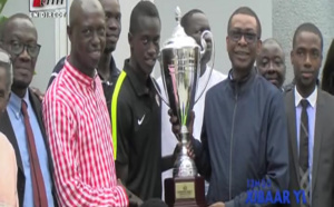 Vidéo:-Youssou Ndour encense Génération foot: « votre performance est historique, car… »