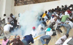 La Police dénonce la furie aveugle des supporteurs de l’Union Sportive de Ouakam et l'absence d'une grille de protection complète sur le pourtour intérieur du stade