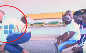Vidéo: Abdoul Mbaye dirige la prière aux Parcelles Assainies...