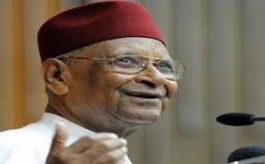 "Le Sénégal est au bord du chaos", selon Amadou Mahtar Mbao