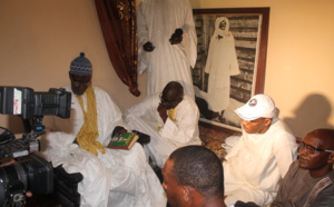 Œuvre Sociale-Thierno Ba Fait Un Don De 10 Tonnes De Ciment À La Maison De Serigne Touba De Yeumbeul Sud
