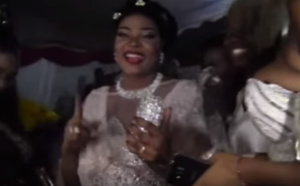 Vidéo – Les pas de danse de Boury Bathily lors du baptême de la fille de Balla Gaye 2 !