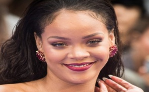 Malawi: Rihanna met sur pied un projet pour aider les jeunes filles (Vidéo)