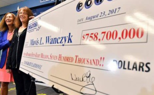 La première décision de la femme qui a gagné 758 millions de dollars
