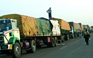 500 camions sénégalais bloqués au Mali