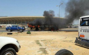Transport public :  après l’incendie d’un bus, Dakar Dem Dikk «punit » ses usagers de Grand-Yoff