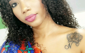 Vidéo: Nana Aidara dévoile son tatouage ! Regardez la réaction de Pape Cheikh Diallo