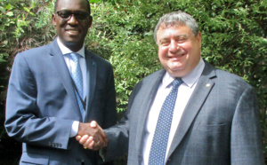 La République du Sénégal et les Etats-Unis collaborent pour améliorer le Sport et la Jeunesse.