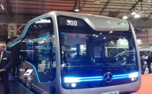 France: découvrez le premier autobus où le chauffeur conduit sans les mains