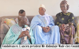 Condoléances: L'ancien président Me Abdoulaye Wade chez Coumba Gawlo Seck