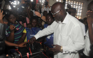 Weah accentue son avance mais un second tour probable au Liberia