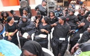 Aïssatou Fall, présidente des femmes socialistes de Dakar, on a parlé de marcher nues mais on va faire pire »