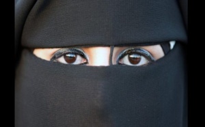 Canada: plus de voile intégral dans les services publics au Québec