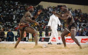 [ VIDEO - PHOTOS ] Lutte : Ama Balde plus fort que Tapha 2  /