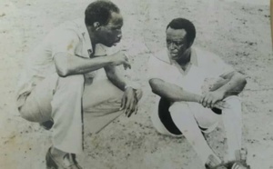 Photos : Feu Mawade Wade avec Léopold Diop, une photo collector