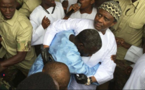 Touba 2017 : Retrouvailles émouvantes entre Serigne Modou KARA et son frère Borom Darou