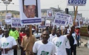 NIGERIA : La porte-parole du gouvernement demande le départ du président
