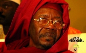 [AUDIOS] En Conference de Presse , Serigne Abdou Aziz SY invite les Jeunes Tidianes à la retenue dans certaines de leurs Déclarations
