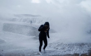 Tempête Eleanor. Un mort, quinze blessés, 110 000 foyers toujours sans électricité