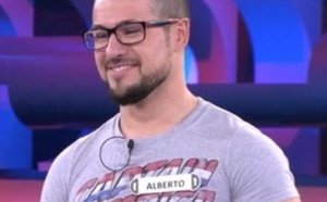 Il perd à un jeu télévisé, alors que la réponse était sur son t-shirt !