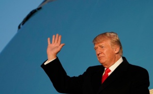 Etats-Unis: Trump annule un dîner en Floride face au risque de paralysie budgétaire
