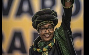 Afrique du Sud: Winnie Mandela hospitalisée